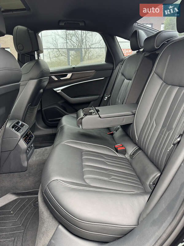Седан Audi A6 2019 в Ужгороде