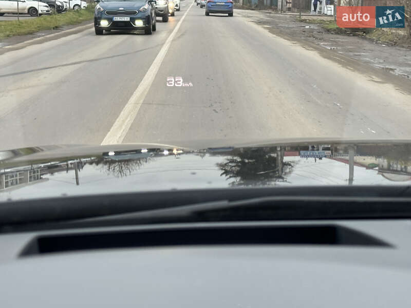 Седан Audi A6 2019 в Ужгороде