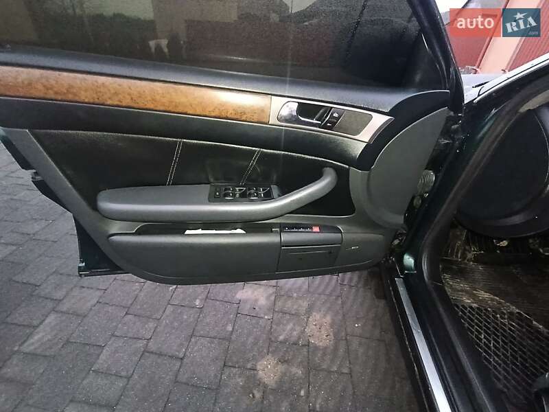 Седан Audi A6 1998 в Лановцах