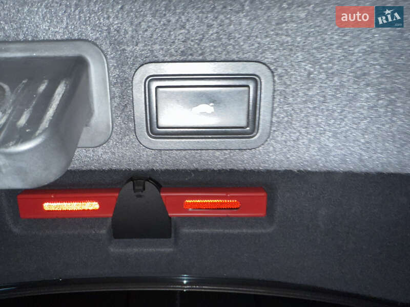 Седан Audi A6 2011 в Ивано-Франковске