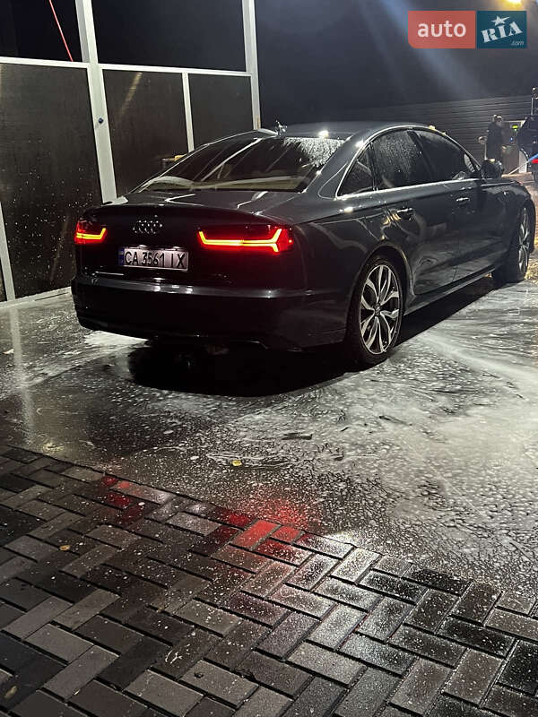 Седан Audi A6 2015 в Каневе