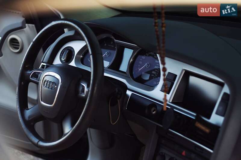 Седан Audi A6 2009 в Виноградове