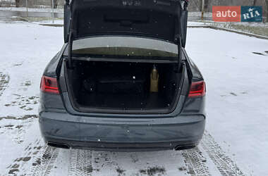 Седан Audi A6 2015 в Каневе
