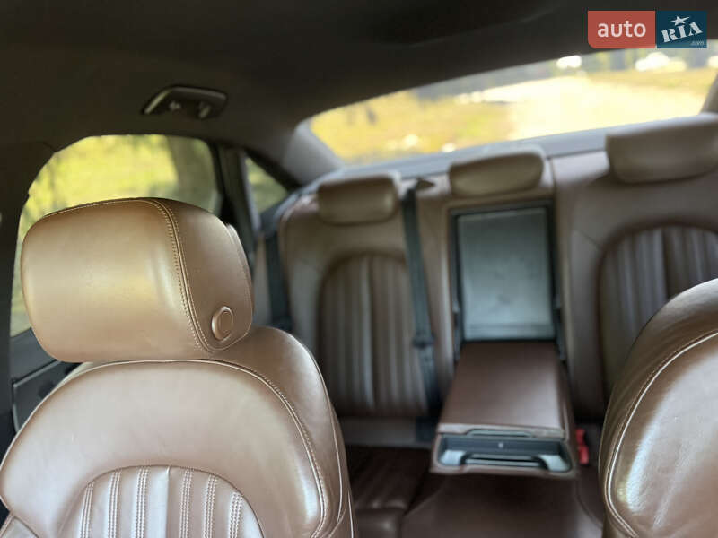 Седан Audi A6 2011 в Ровно