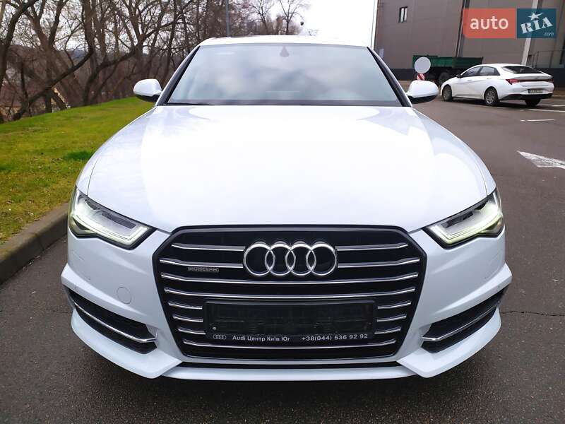 Седан Audi A6 2015 в Киеве