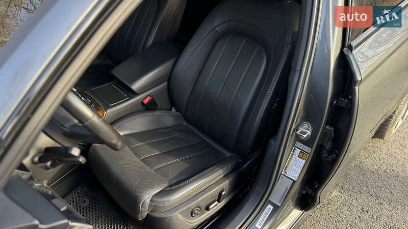 Седан Audi A6 2013 в Долине