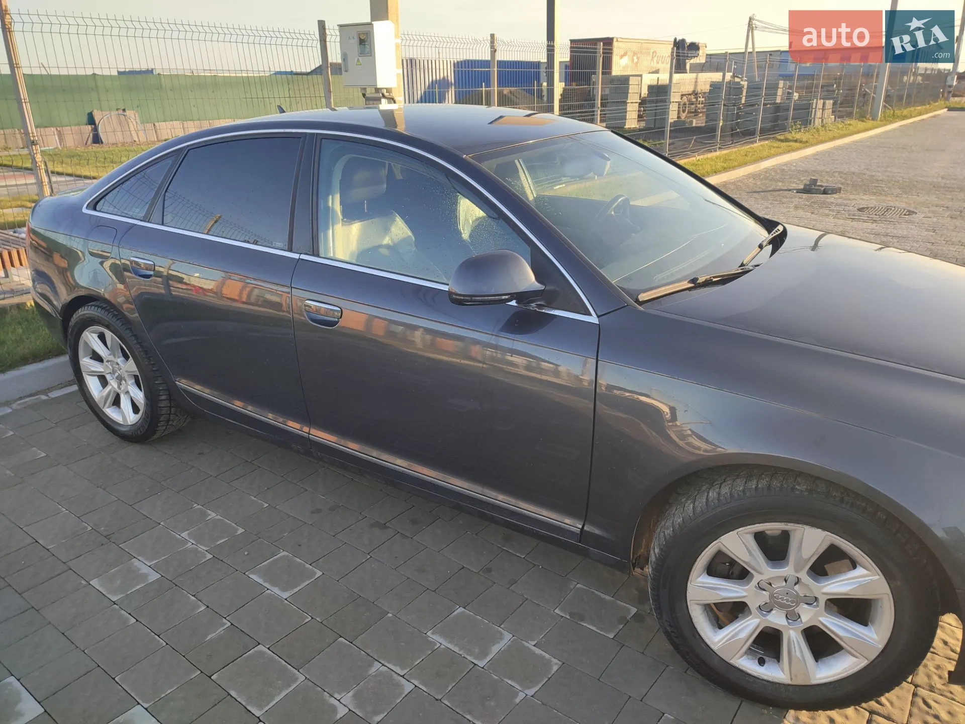 2010 Audi A6 - мініатюра 3