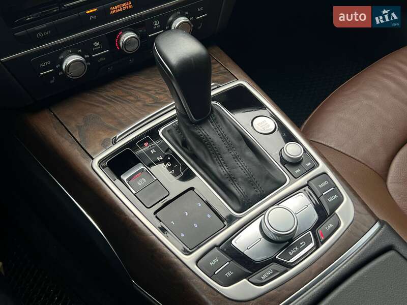 Седан Audi A6 2015 в Ивано-Франковске