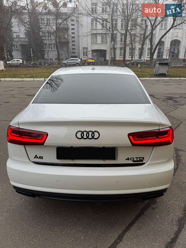 Седан Audi A6 2015 в Киеве