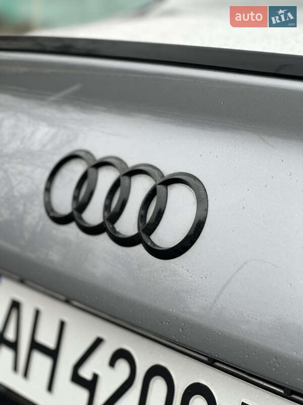 Седан Audi A6 2015 в Днепре