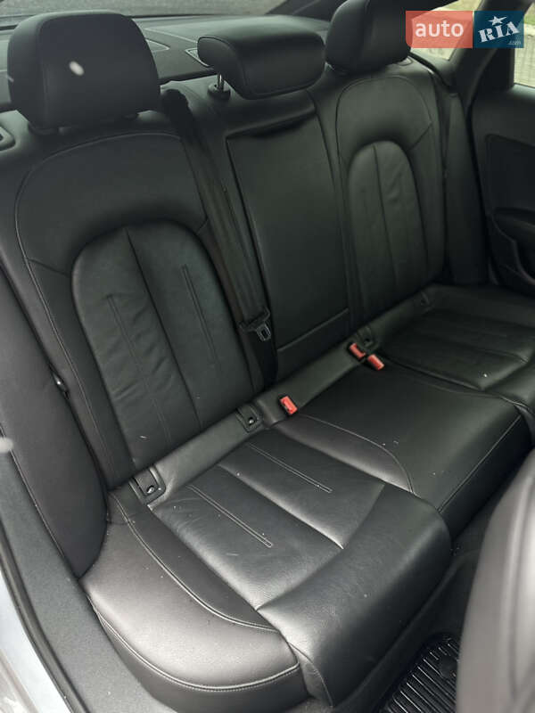 Седан Audi A6 2015 в Днепре