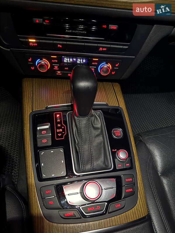 Седан Audi A6 2015 в Киеве