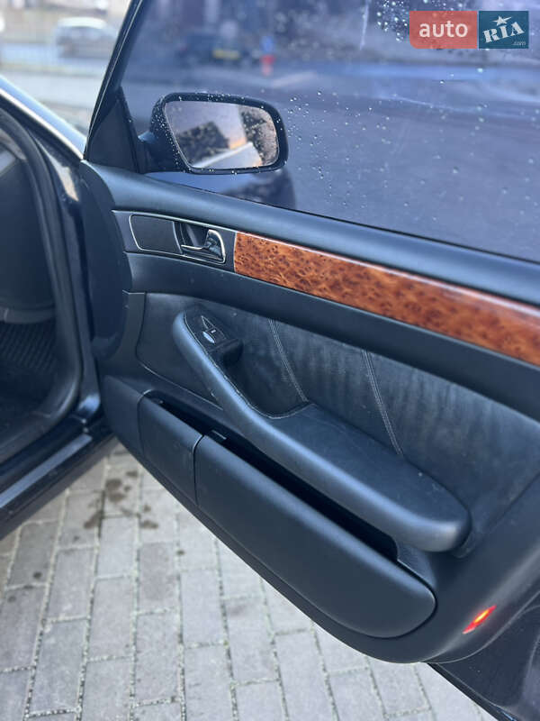 Универсал Audi A6 2004 в Ровно