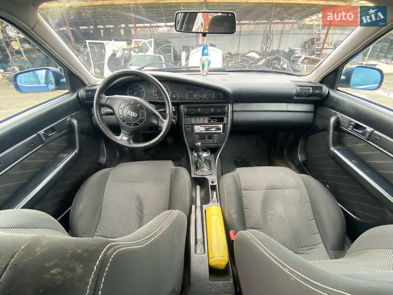 Седан Audi A6 1996 в Мигове