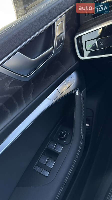 Седан Audi A6 2018 в Львове