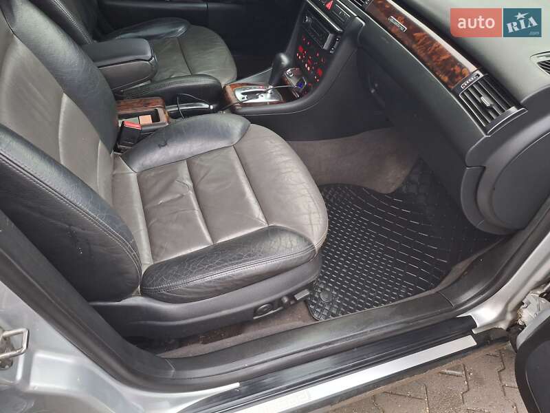 Универсал Audi A6 2002 в Гусятине