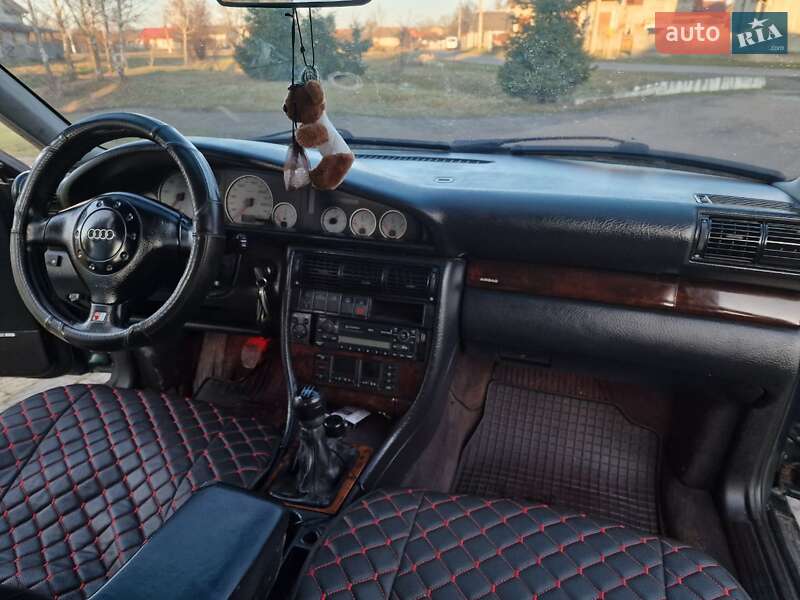 Седан Audi A6 1996 в Стрые