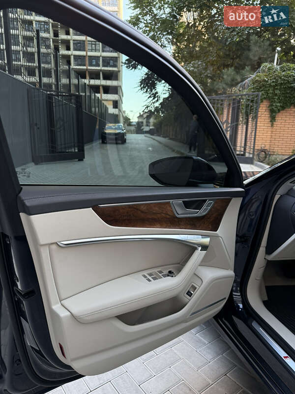 Седан Audi A6 2022 в Одессе
