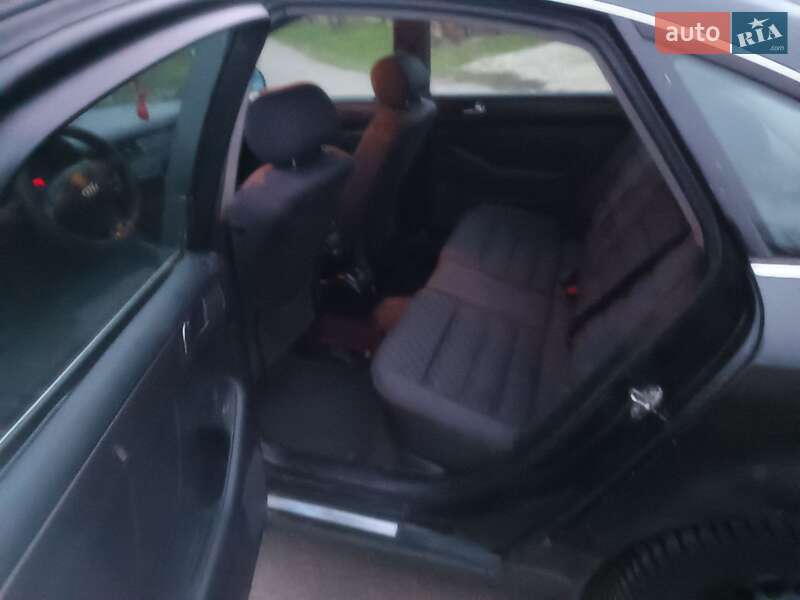 Седан Audi A6 1998 в Одессе