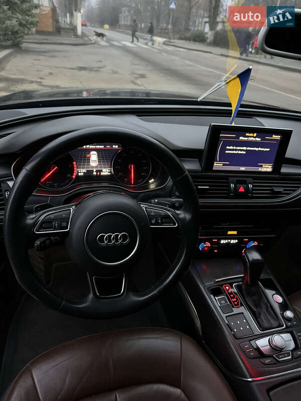 Седан Audi A6 2017 в Вараше