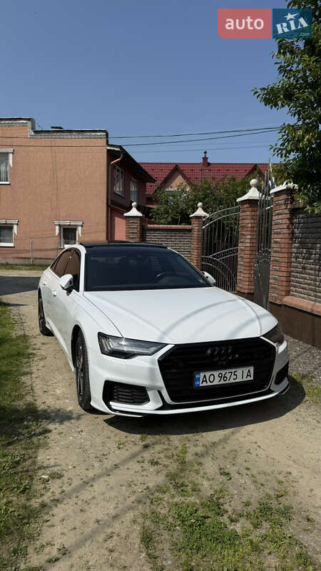 Седан Audi A6 2020 в Тячеве