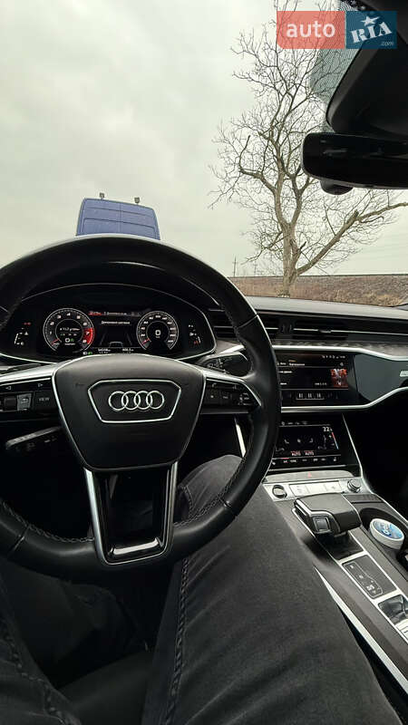 Седан Audi A6 2020 в Тячеве