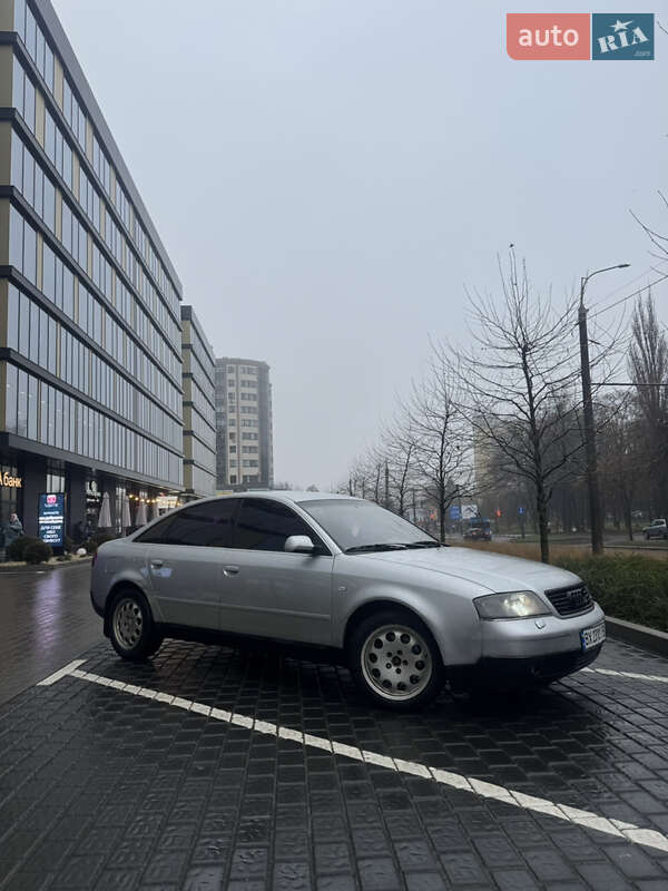 Седан Audi A6 2000 в Ровно