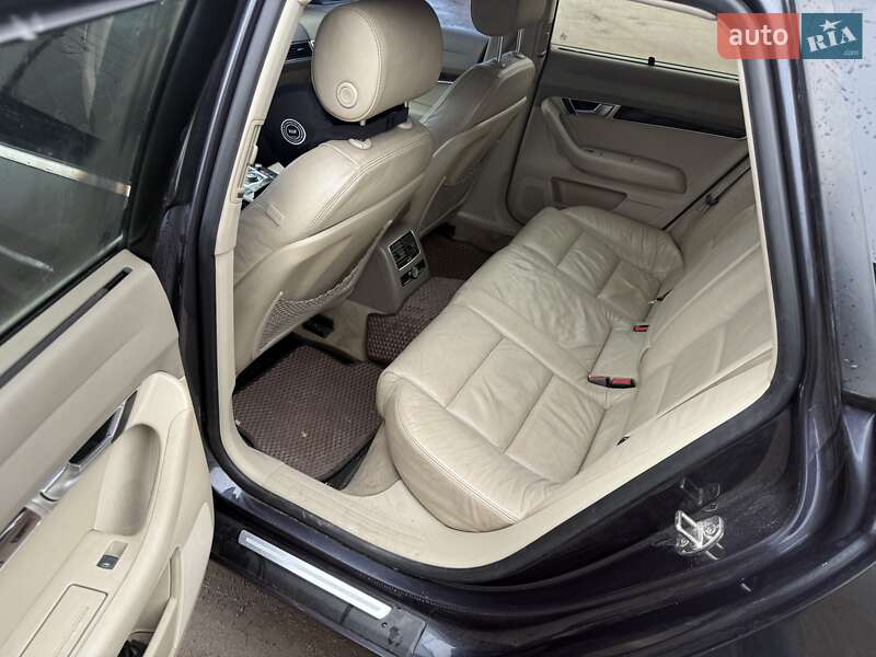 Универсал Audi A6 2008 в Коростене