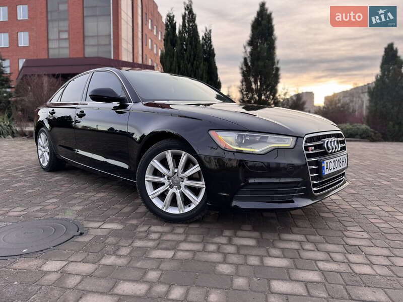 Седан Audi A6 2013 в Нововолынске