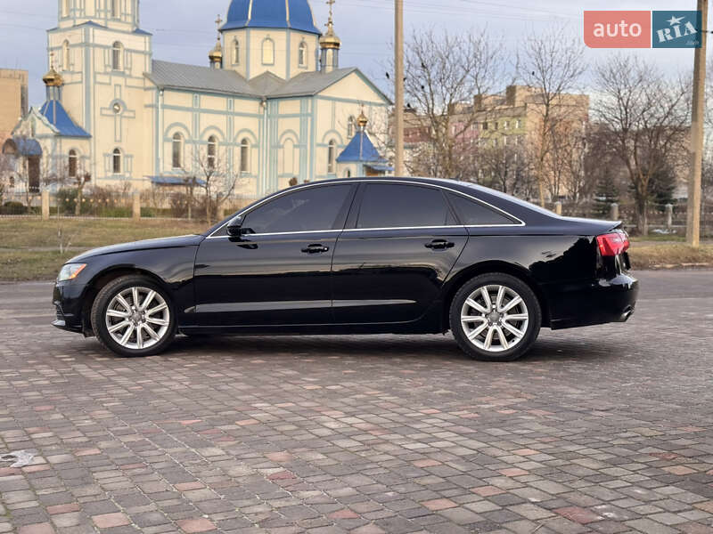 Седан Audi A6 2013 в Нововолынске