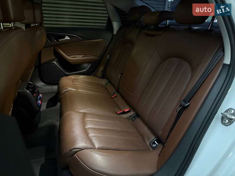Седан Audi A6 2015 в Киеве