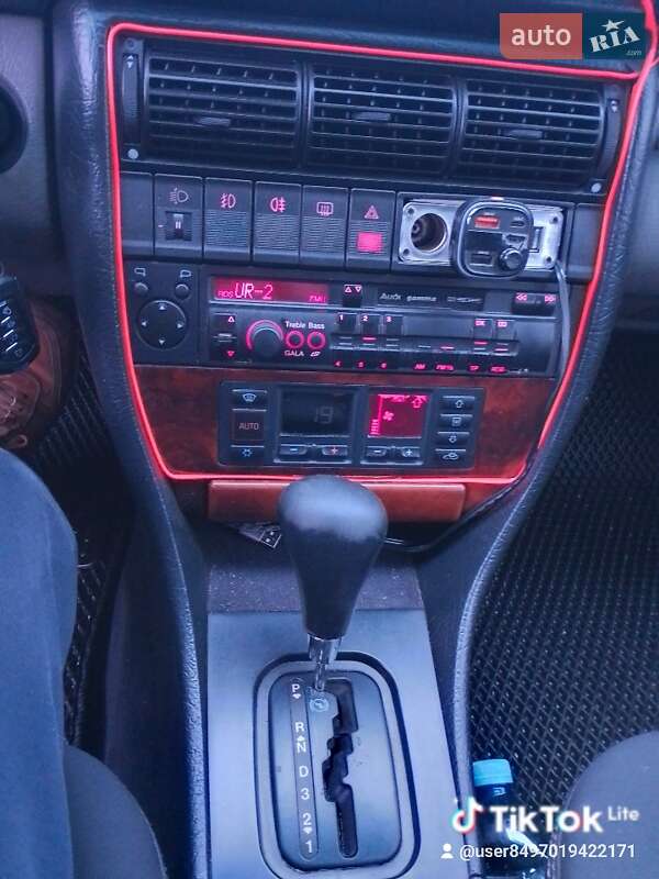 Седан Audi A6 1997 в Луцке