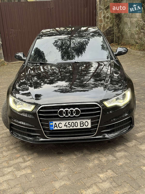 Седан Audi A6 2014 в Львове
