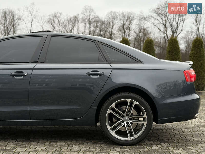 Седан Audi A6 2013 в Черновцах
