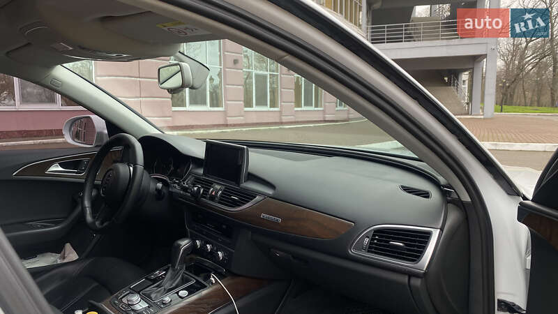 Седан Audi A6 2016 в Одессе