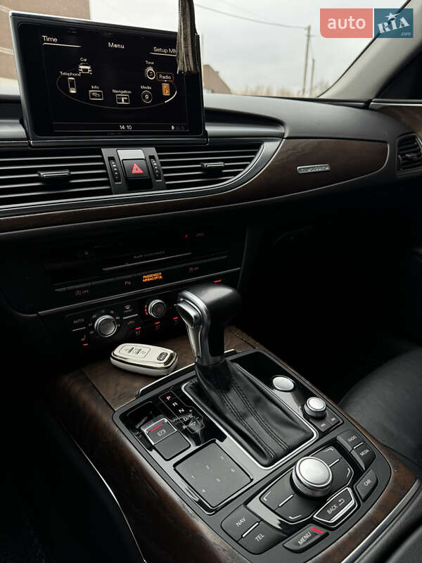 Седан Audi A6 2014 в Рівному