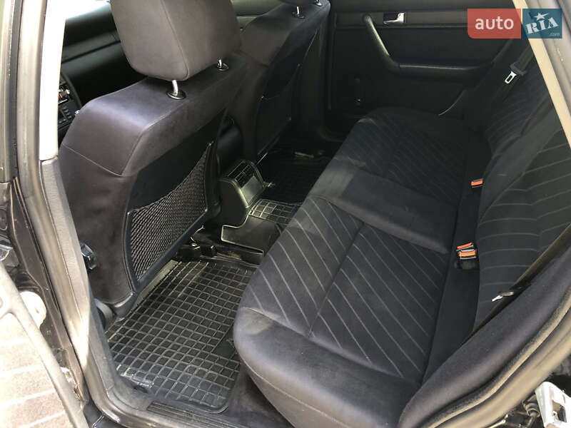 Седан Audi A6 1995 в Березному