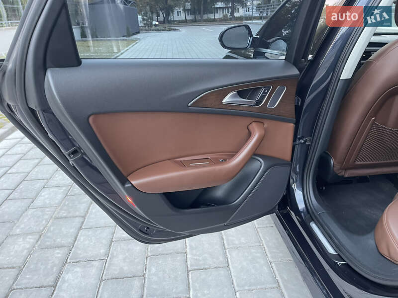 Седан Audi A6 2015 в Рівному