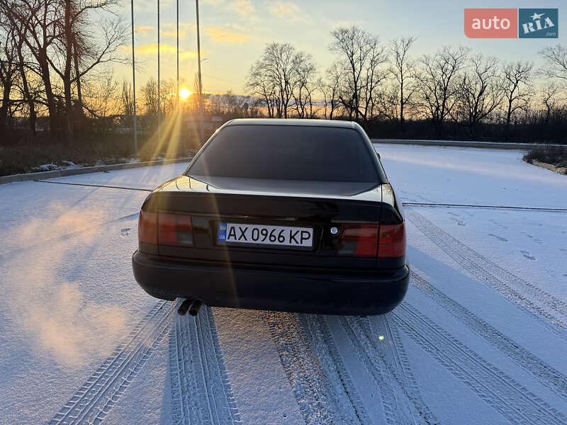 Седан Audi A6 1995 в Краснограде фото 6 Седан Audi A6 1995 в Краснограде