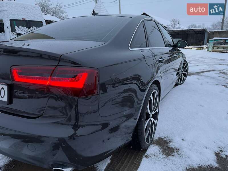 Седан Audi A6 2014 в Черновцах