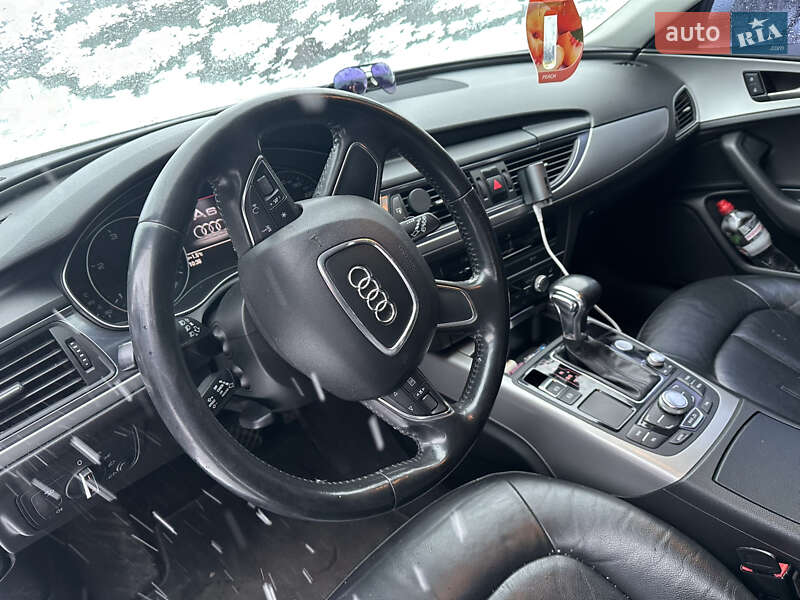 Седан Audi A6 2011 в Буче