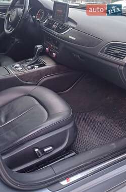 Седан Audi A6 2016 в Староконстантинове