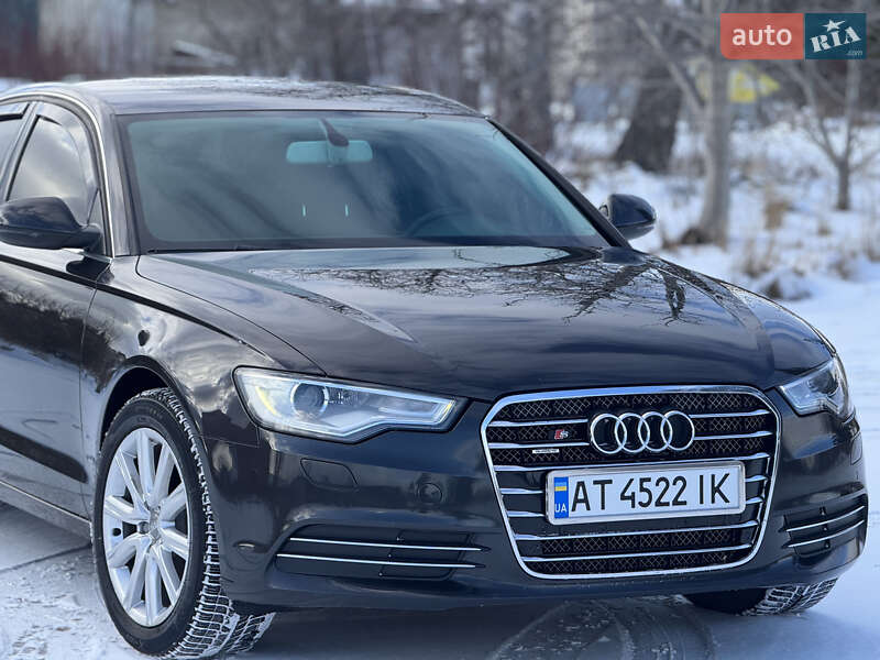 Седан Audi A6 2011 в Надворной