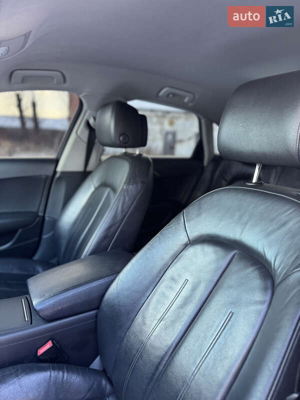 Седан Audi A6 2011 в Надворной