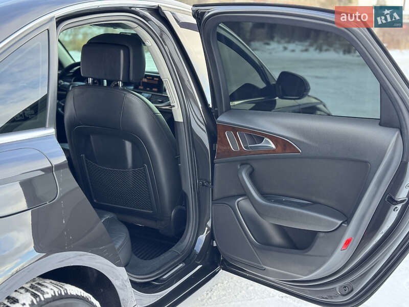 Седан Audi A6 2011 в Надворной