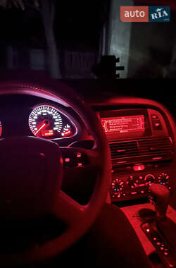 Седан Audi A6 2005 в Измаиле