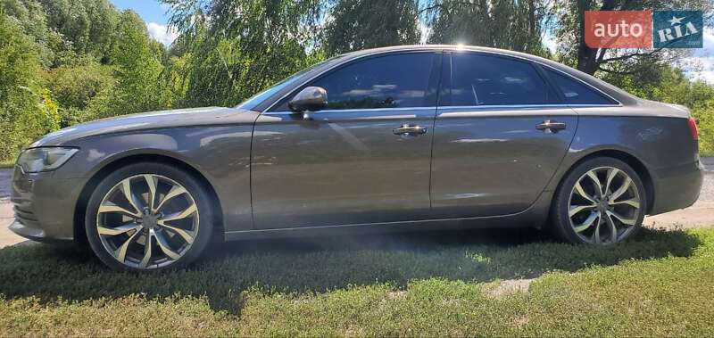 Седан Audi A6 2012 в Прилуках