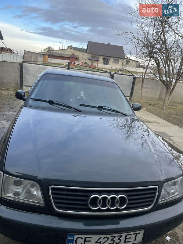 Седан Audi A6 1995 в Герце фото Седан Audi A6 1995 в Герце