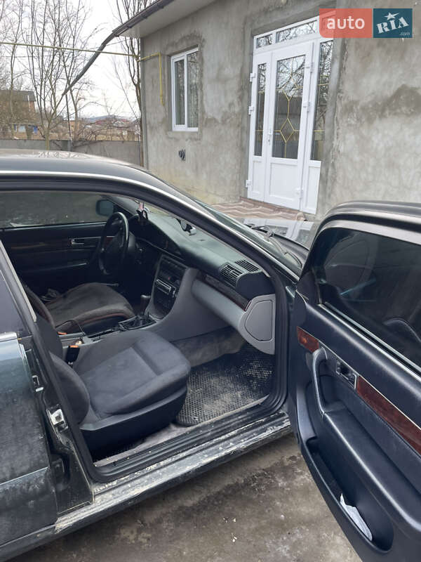 Седан Audi A6 1995 в Герце