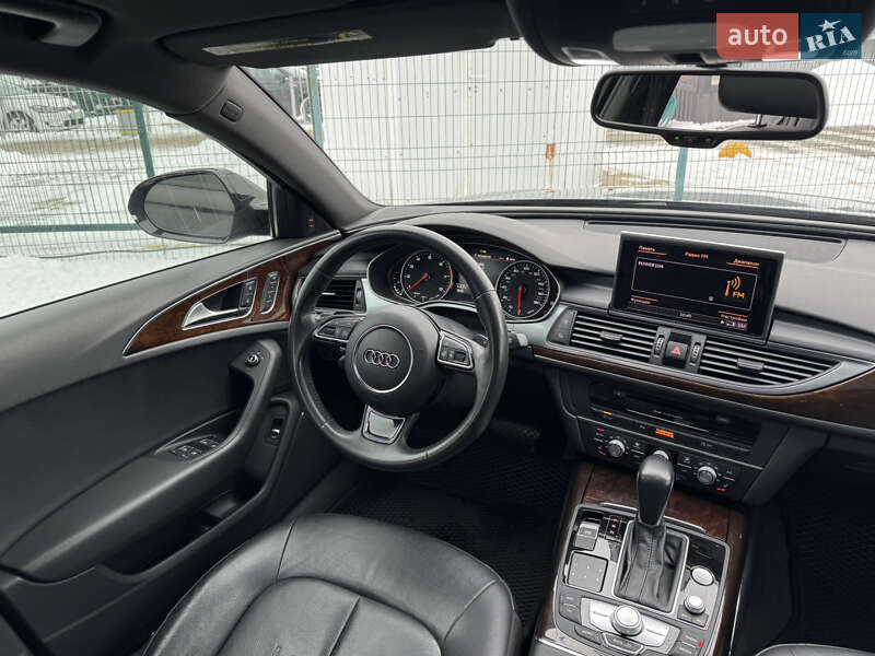 Седан Audi A6 2016 в Киеве